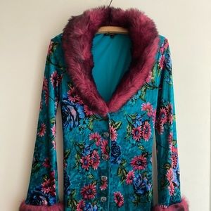 Y2K Vintage Betsey Johnson New York 3-piece set (shirt, skirt, and long coat)